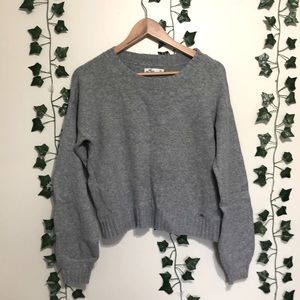 Hollister sweater